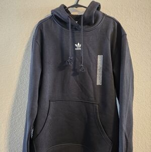 Adidas Originals NWT Women’s Black Hoodie size small